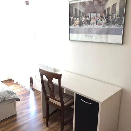 Franko Apartment