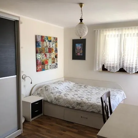 Franko Apartment *