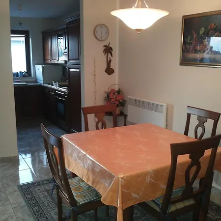Apartment Franko *